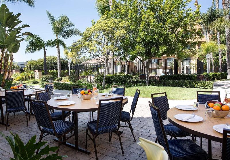 Отель Courtyard Costa Mesa South Coast Metro