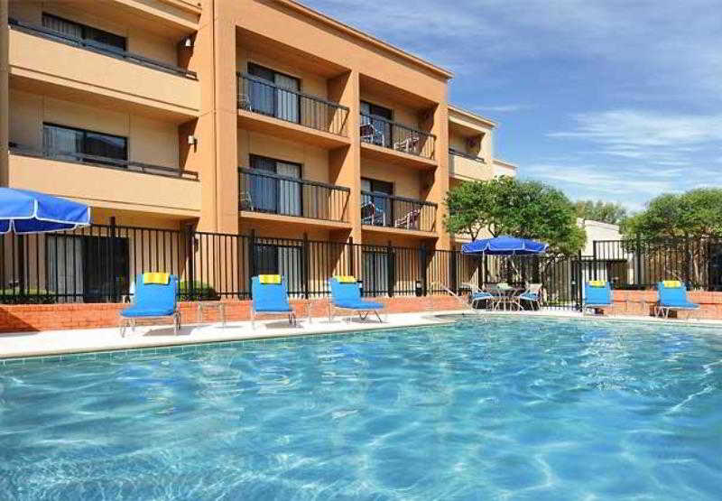 فندق Courtyard By Marriott Dallas Richardson At Spring Valley