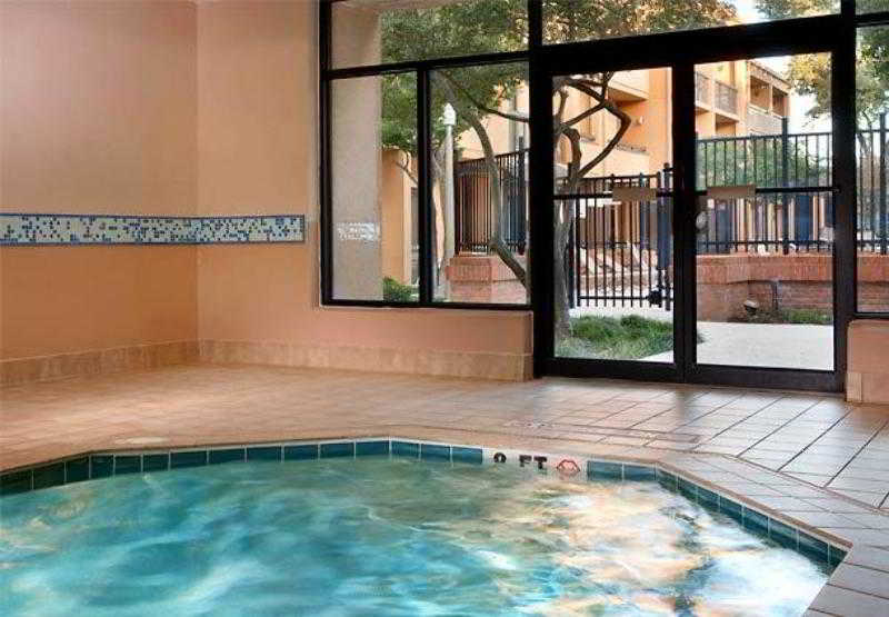 فندق Courtyard By Marriott Dallas Richardson At Spring Valley