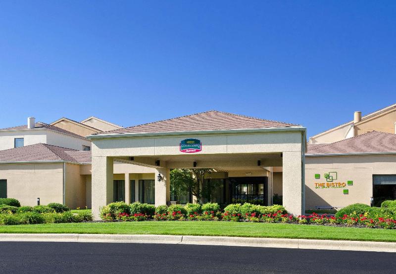 هتل Courtyard By Marriott Huntsville University Drive