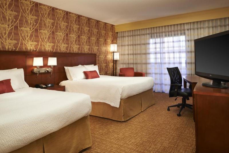호텔 Courtyard By Marriott Indianapolis Castleton