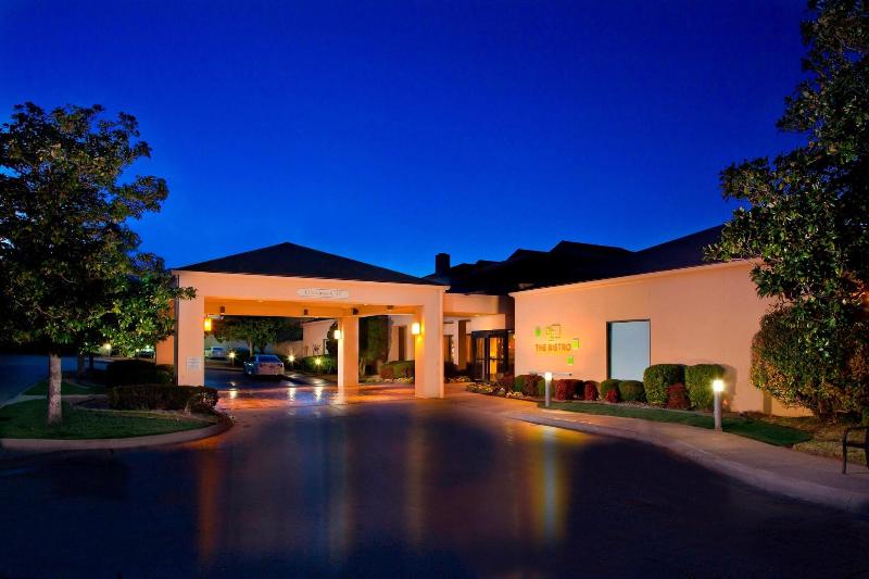 هتل Courtyard By Marriott Little Rock West