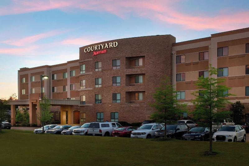 בית מלון כפרי Courtyard By Marriott Lufkin