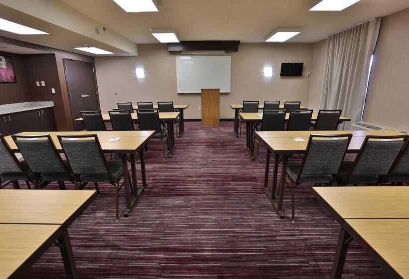 ホテル Courtyard Montgomery