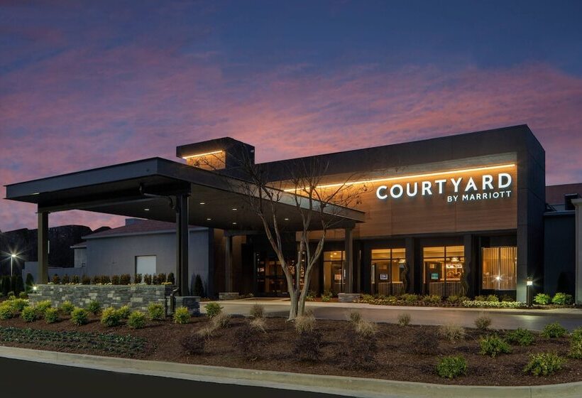 هتل Courtyard By Marriott Nashville Airport