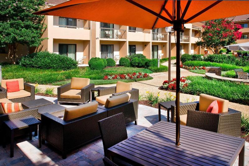 בית מלון כפרי Courtyard By Marriott New Carrollton Landover