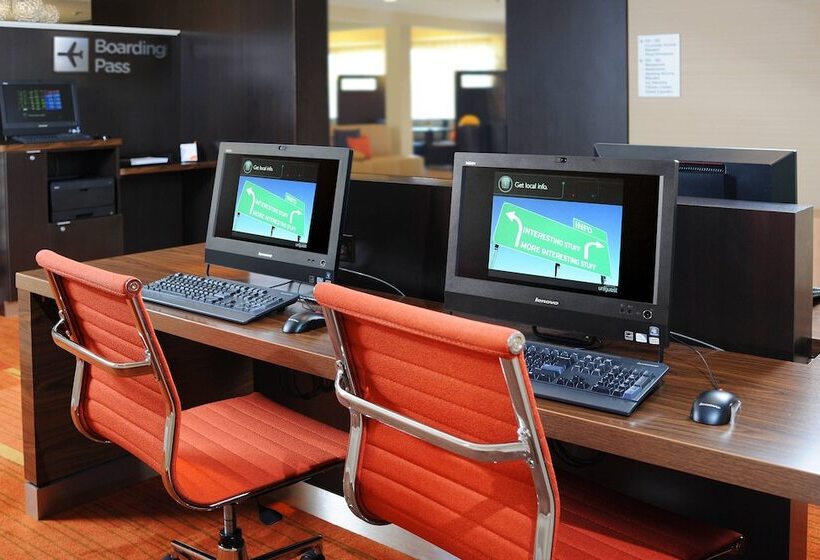 فندق Courtyard By Marriott Oklahoma City Airport