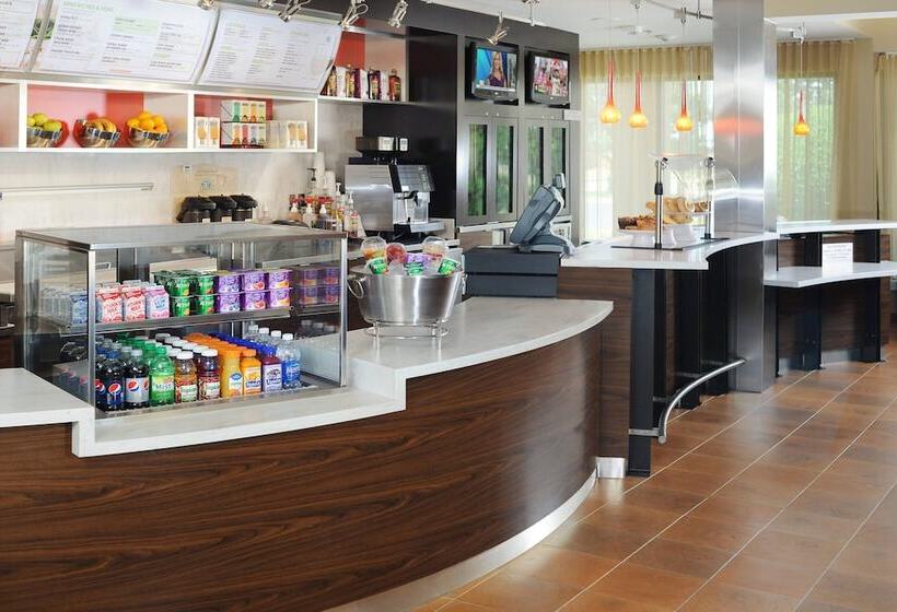 فندق Courtyard By Marriott Oklahoma City Airport