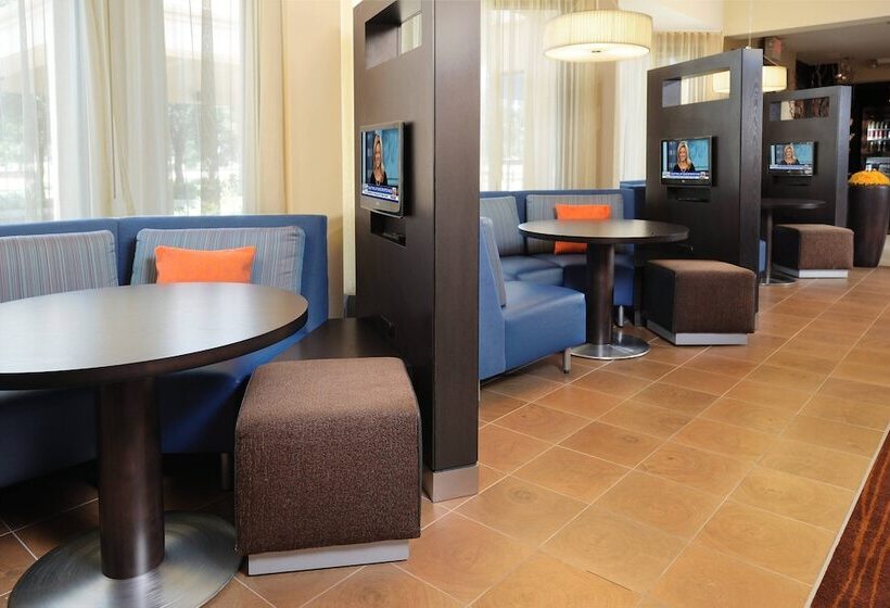 فندق Courtyard By Marriott Oklahoma City Airport
