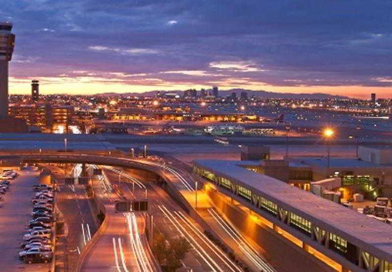 هتل Courtyard By Marriott Phoenix North