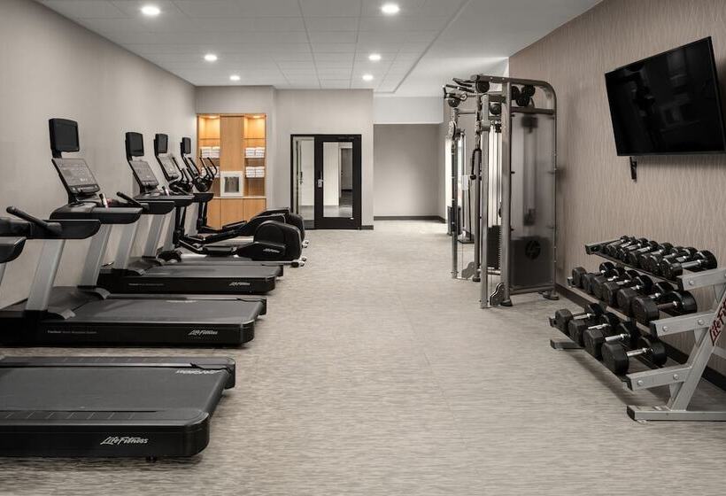 فندق Courtyard By Marriott Portland Beaverton