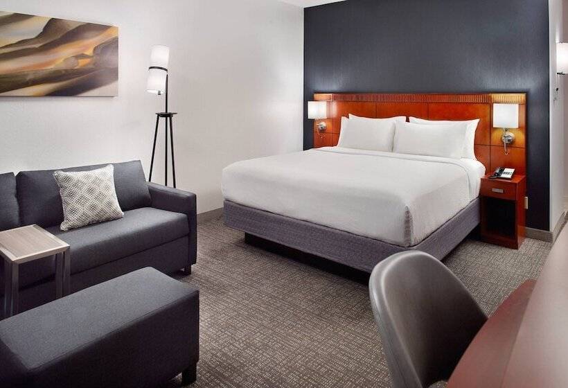 ホテル Courtyard By Marriott Raleigh Midtown