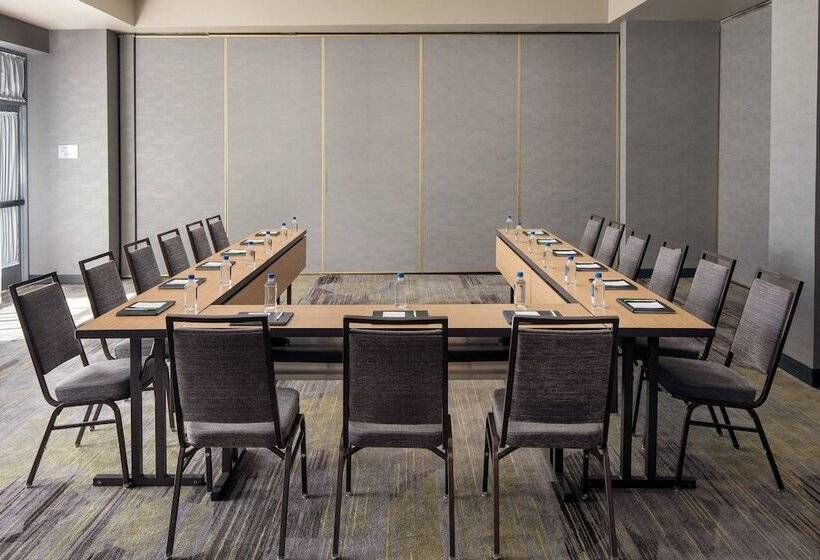 ホテル Courtyard By Marriott Richmond Berkeley