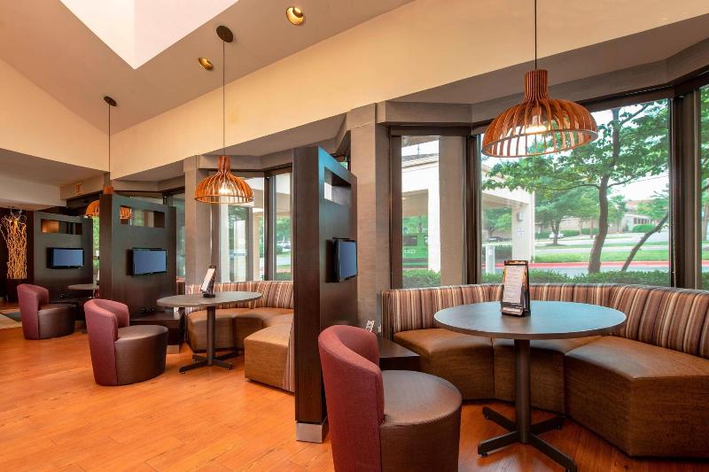 فندق Courtyard By Marriott Rockville