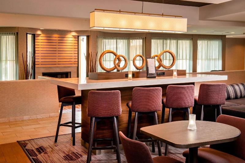 فندق Courtyard By Marriott Rockville