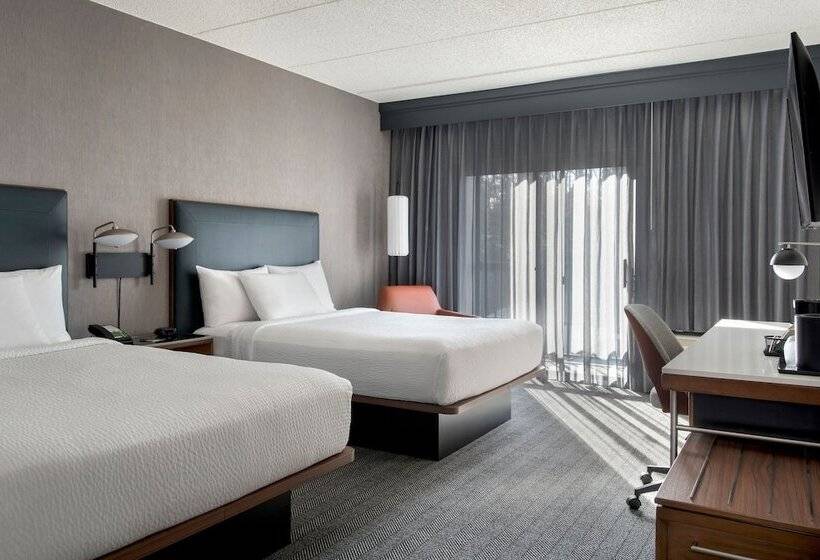 فندق Courtyard By Marriott Rye