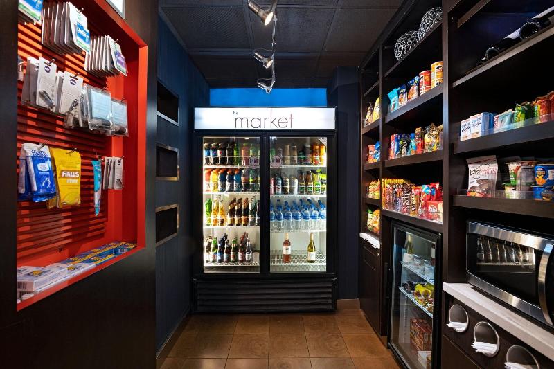 فندق Courtyard By Marriott San Antonio Airport