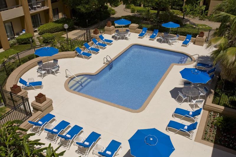 فندق Courtyard By Marriott San Antonio Airport