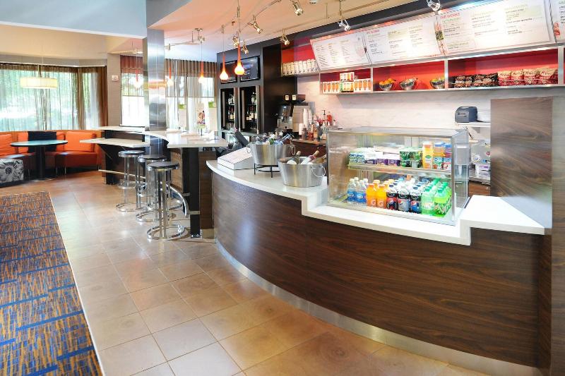 فندق Courtyard By Marriott San Antonio Airport