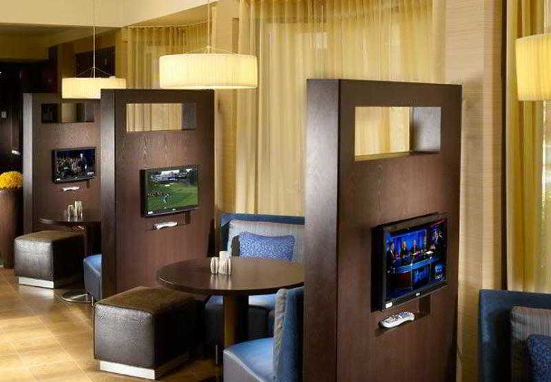 בית מלון כפרי Courtyard By Marriott Savannah Midtown