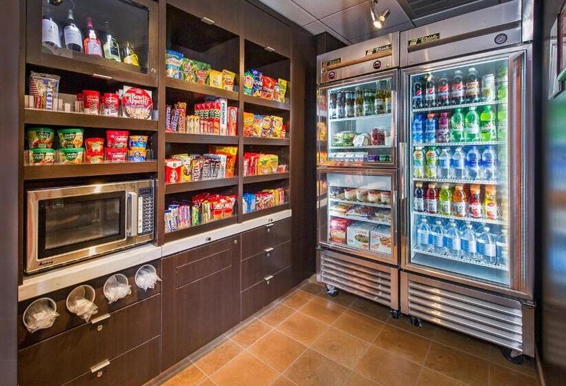 فندق Courtyard By Marriott Secaucus Meadowlands