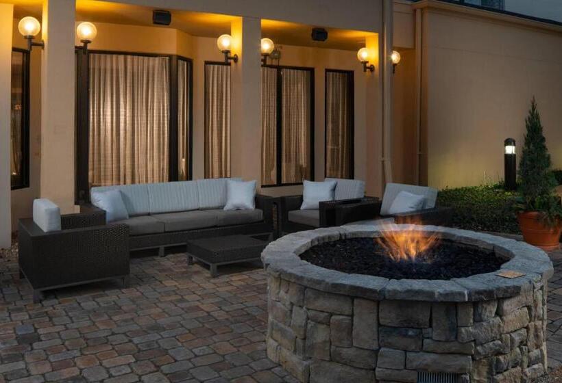 호텔 Courtyard St. Louis Creve Coeur