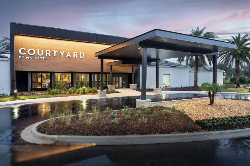 فندق Courtyard By Marriott West Palm Beach