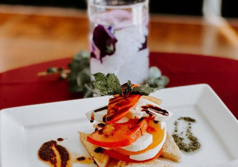 هتل Crowne Plaza Chicago Sw   Burr Ridge, An Ihg