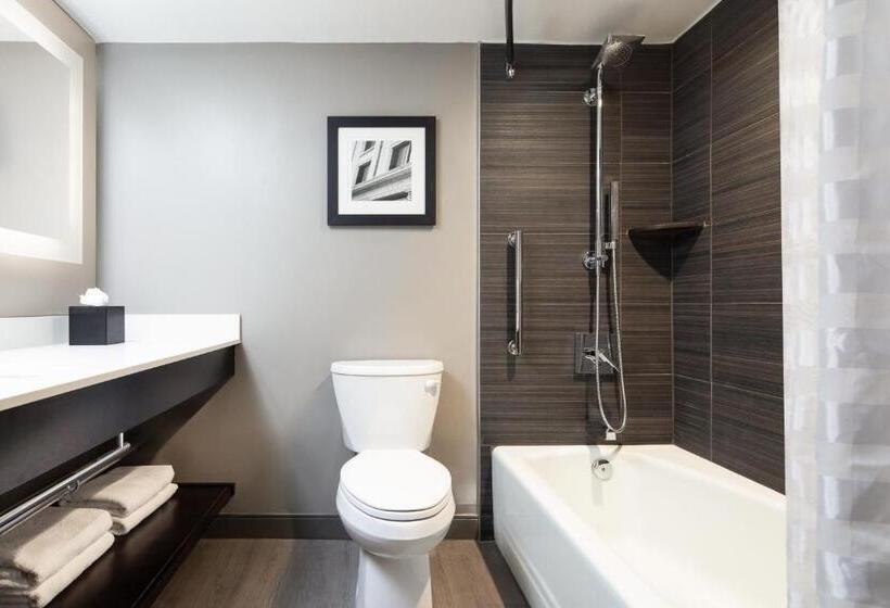 ホテル Dallas Addison Marriott Quorum By The Galleria