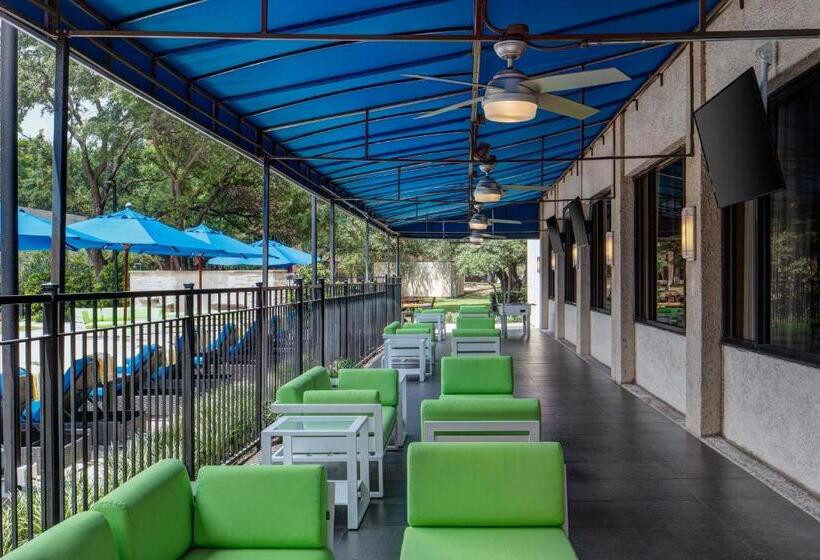 ホテル Dallas Addison Marriott Quorum By The Galleria