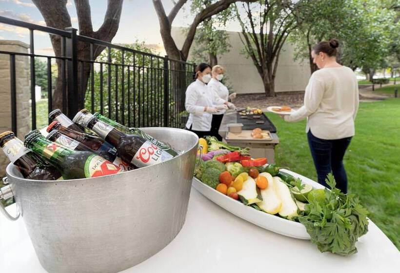 ホテル Dallas Addison Marriott Quorum By The Galleria