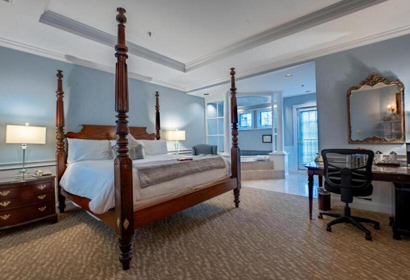 فندق Dan'l Webster Inn And Spa