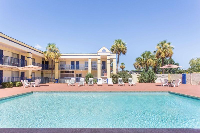 Отель Days Inn By Wyndham Albany