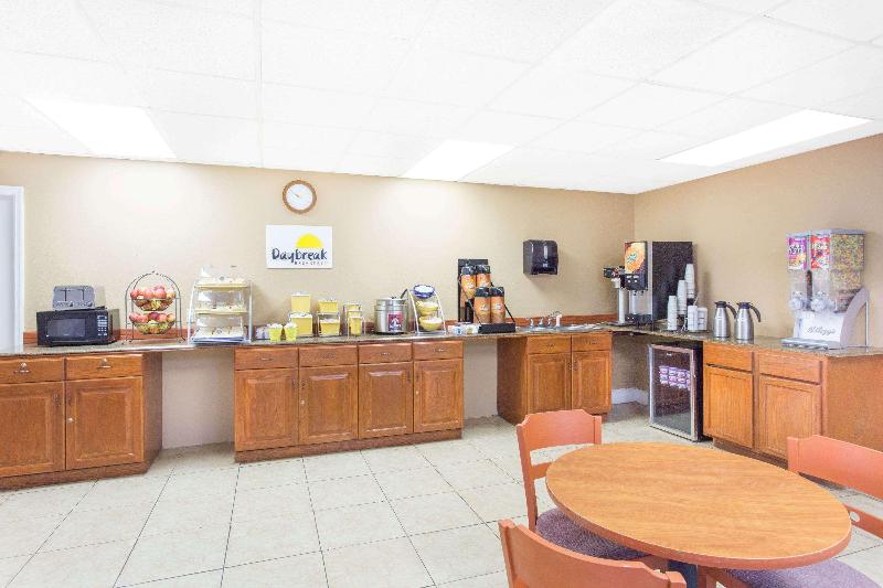 هتل Days Inn By Wyndham Albany