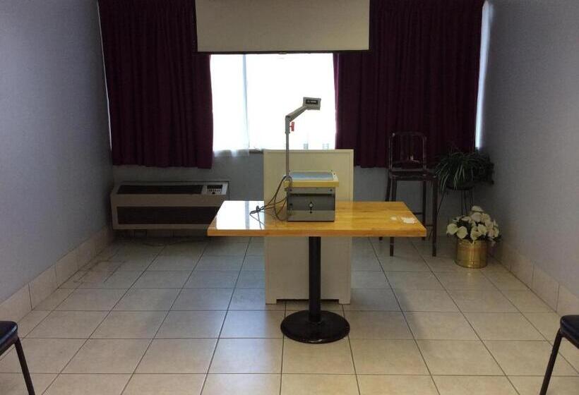 فندق Days Inn By Wyndham Albion