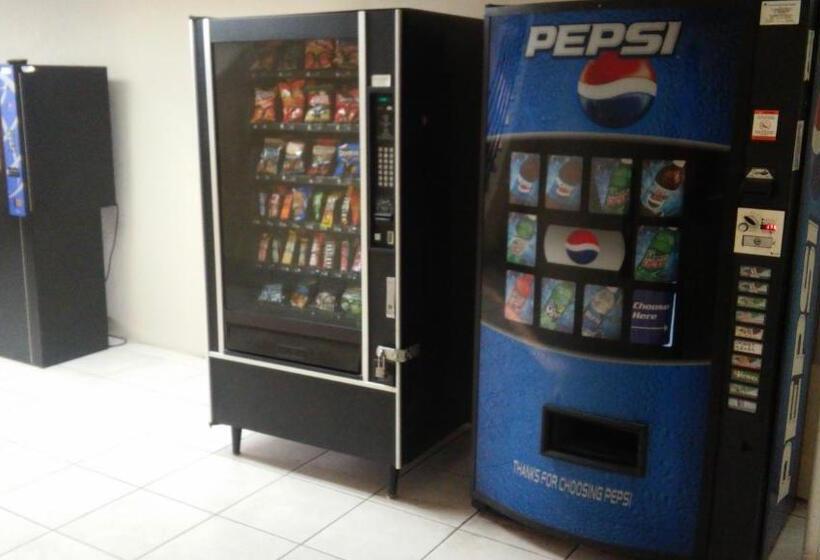 فندق Days Inn By Wyndham Albion