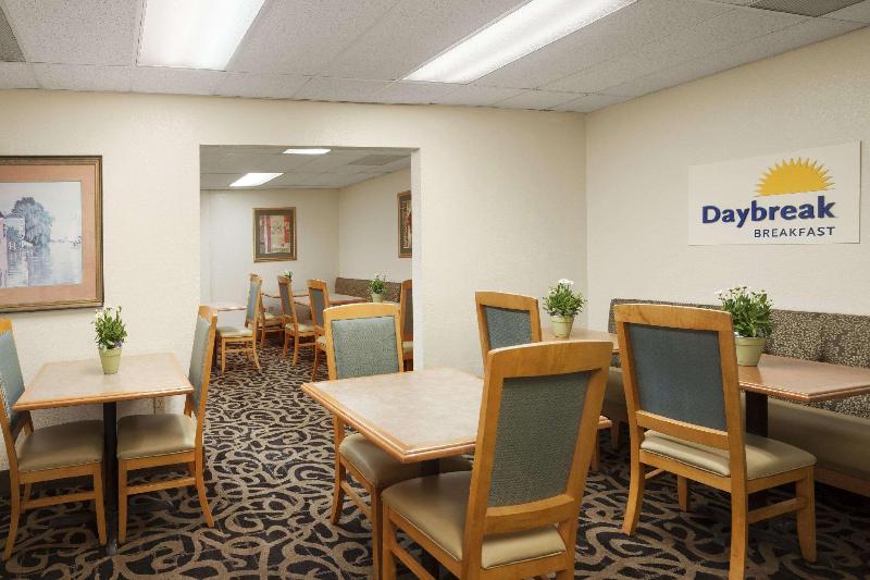 酒店 Days Inn By Wyndham Westend Alexandria,va Washington Dc Area