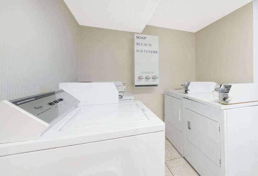 호텔 Days Inn By Wyndham Amarillo East