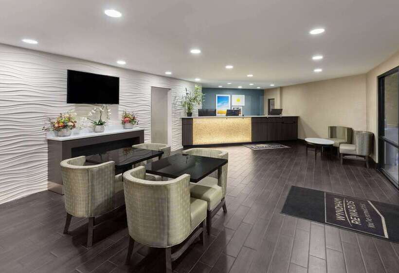 هتل Days Inn By Wyndham Chattanooga Lookout Mountain West