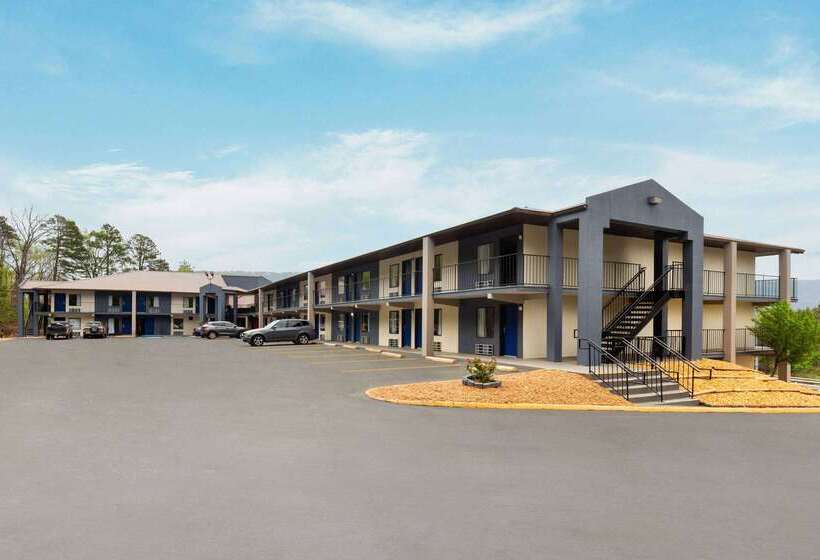 هتل Days Inn By Wyndham Chattanooga Lookout Mountain West