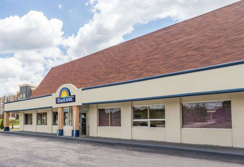 Отель Days Inn By Wyndham Christiansburg