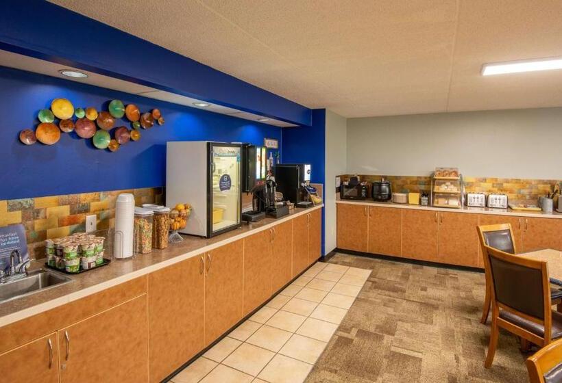 فندق Days Inn By Wyndham Coeur D'alene