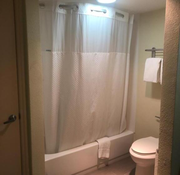 בית מלון כפרי Days Inn By Wyndham Douglasville Atlanta Fairburn Road