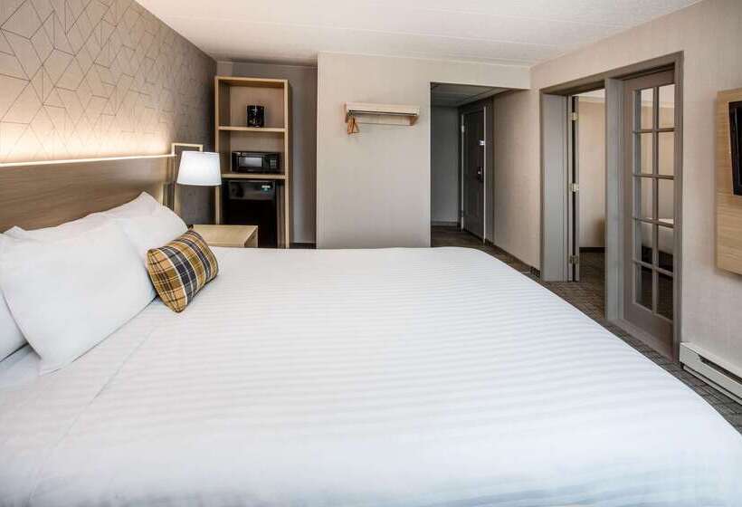 בית מלון כפרי Days Inn & Suites By Wyndham Duluth By The Mall