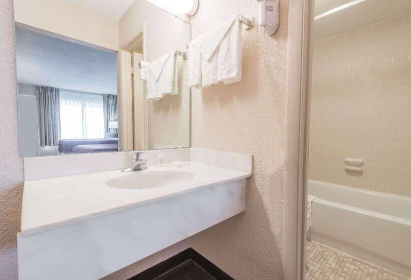 酒店 Days Inn By Wyndham Elizabethtown