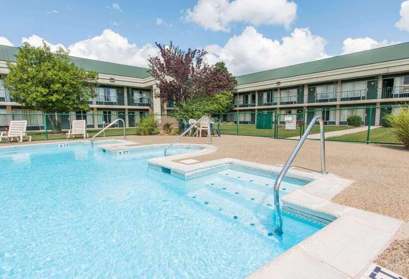 酒店 Days Inn By Wyndham Elizabethtown