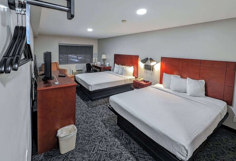 هتل Days Inn By Wyndham Flagstaff I40