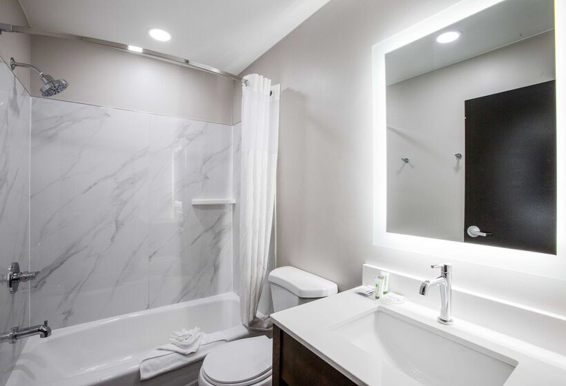 هتل Days Inn By Wyndham Flagstaff I40