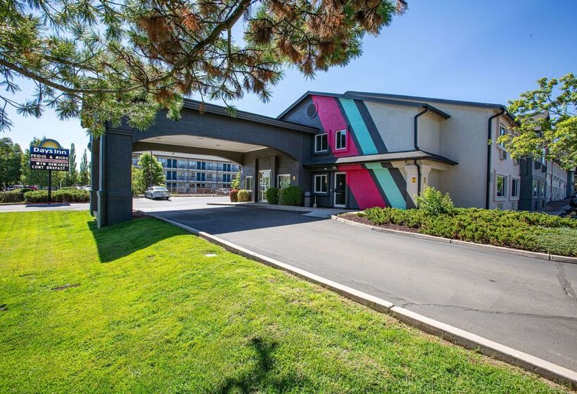 هتل Days Inn By Wyndham Flagstaff I40