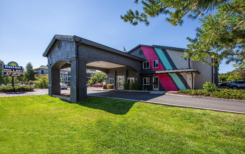 هتل Days Inn By Wyndham Flagstaff I40